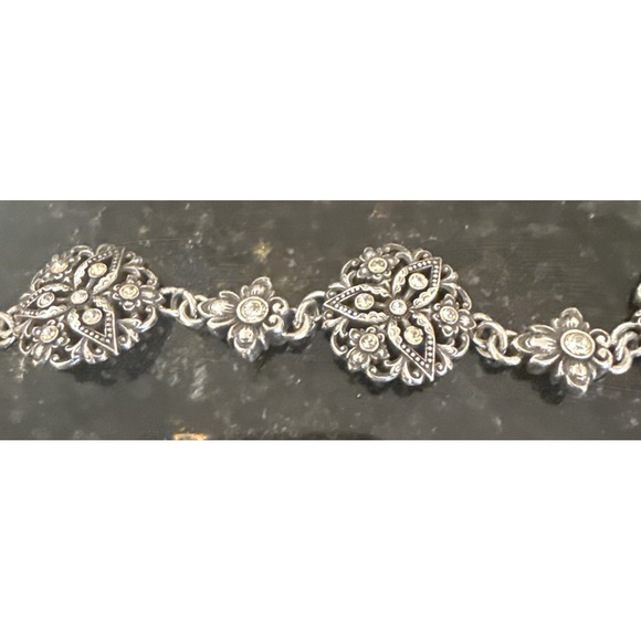 Brighton Empire Lace Retired Crystal Silver Fold Over Clasp Bracelet Boho Sz 7" - Picture 3 of 7